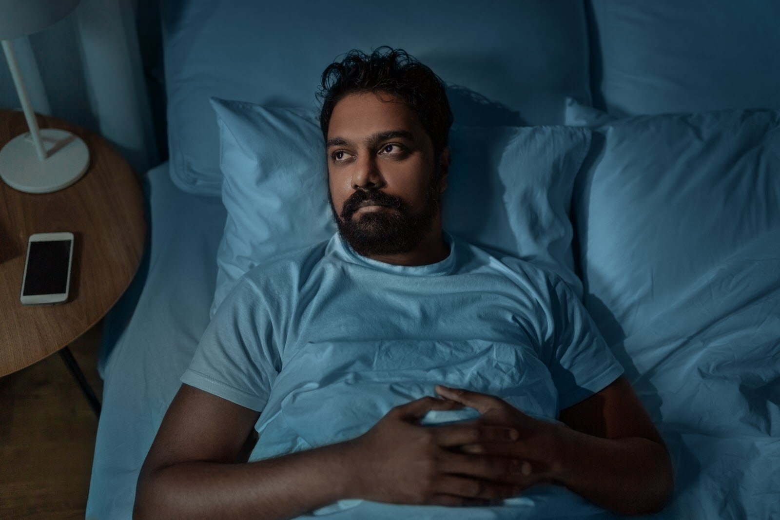 Magnétisme troubles du sommeil : Lionel Roubine, guérisseur magnétiseur, travaille sur les causes profondes de vos insomnies et troubles du sommeil.